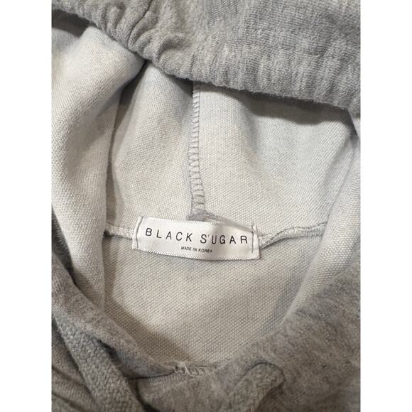 Gray Short Sleeve Hoodie - Picture 4 of 6